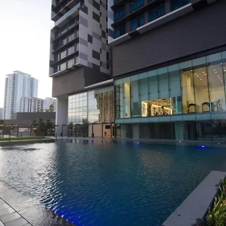 2 Bedroom Apartment @Setia Sky 88 Johor Bahru Exterior photo