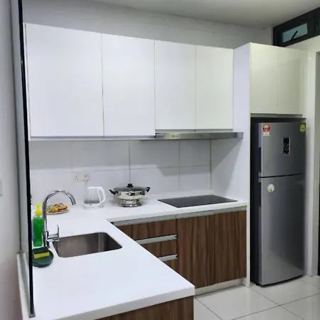 2 Bedroom Apartment @Setia Sky 88 Johor Bahru Exterior photo