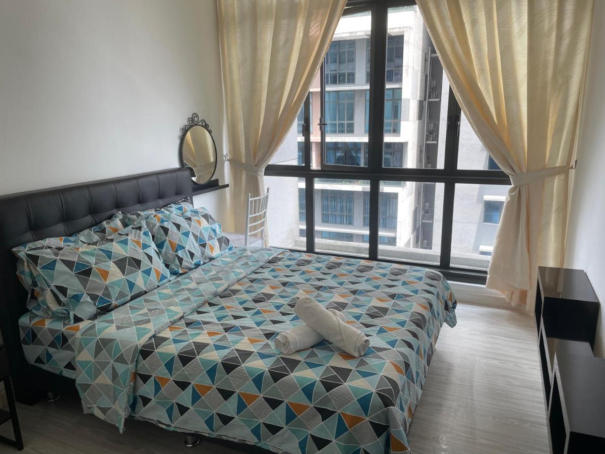 2 Bedroom @setia Sky 88 *